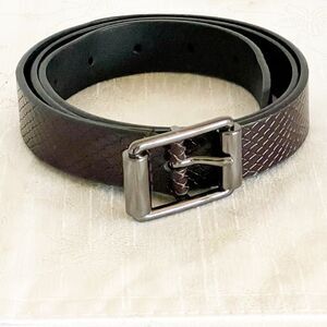New Rebecca Minkoff Black Leather Embossed Snakeskin Pewter Gray Buckle Belt M
